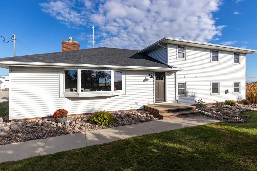 N5598 State Road 47, Black Creek, WI 54106 - Image #2