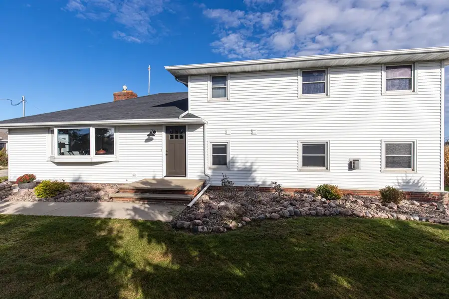 N5598 State Road 47, Black Creek, WI 54106 - Image #3