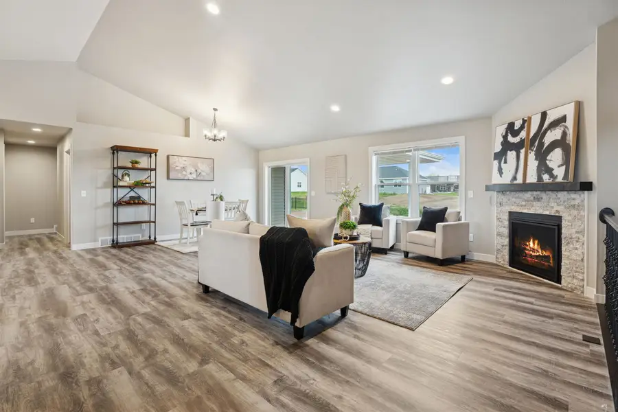 W7020 Jaclyn Lane, Greenville, WI 54942 - Image #2