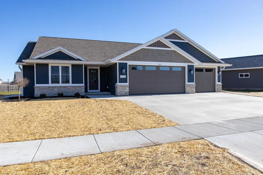 1622 Sage Crossing, Oshkosh, WI 54904-6446 - Image #2