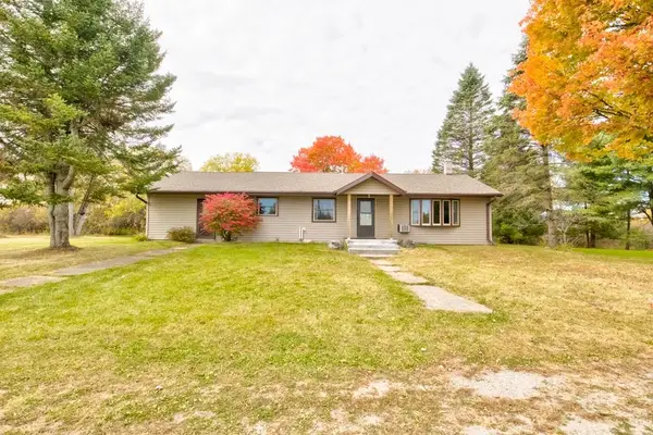 W2291 Nettleton Road, MARINETTE, WI 54143