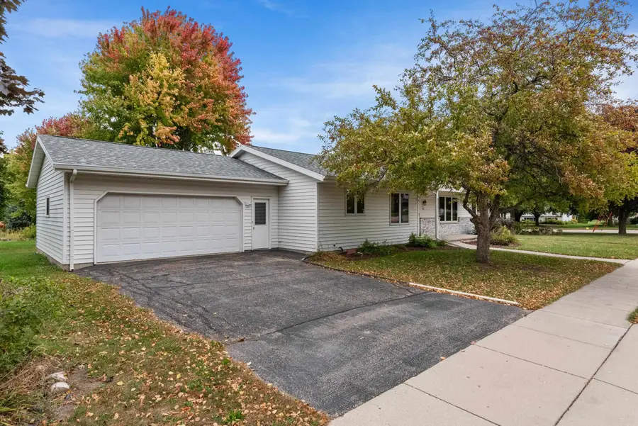 109 Filby Street, Oakfield, WI 53065 - Image #2
