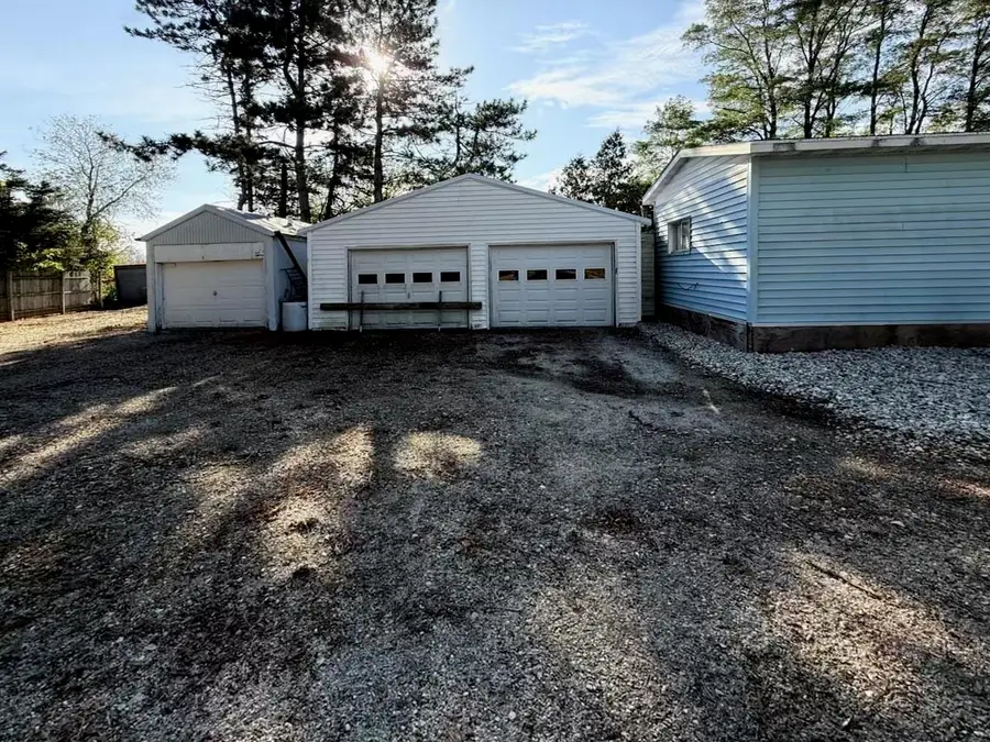 18520 Cth R, Denmark, WI 54208 - Image #2