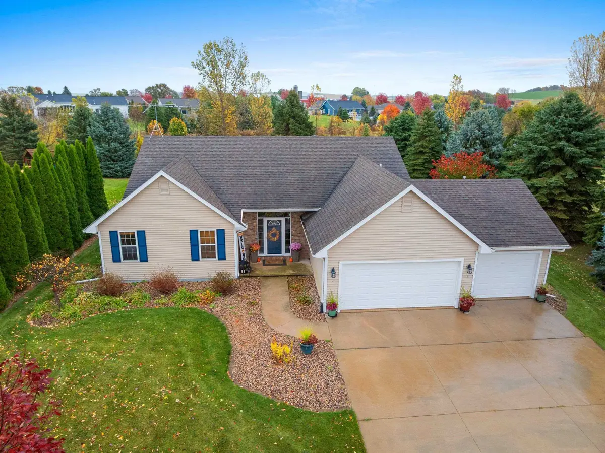 N7677 Redtail Lane, Malone, WI 53049 - Image #1