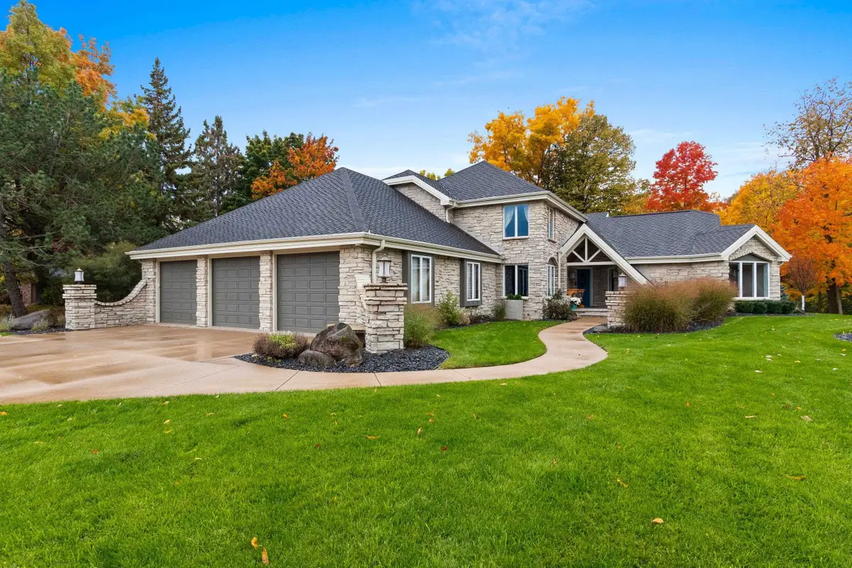 133 S Pine Court, Appleton, WI 54914 - Image #1