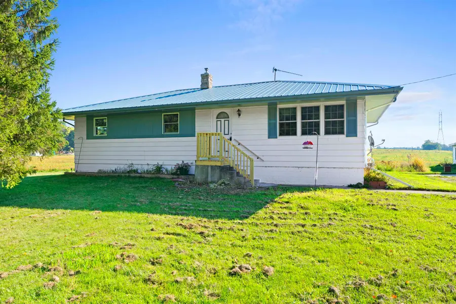 6403 Menchalville Road, Reedsville, WI 54230 - Image #2