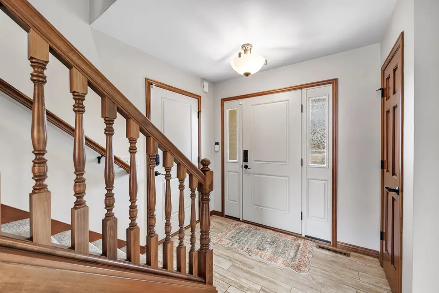 316 Albert Way, Appleton, WI 54915 - Image #2