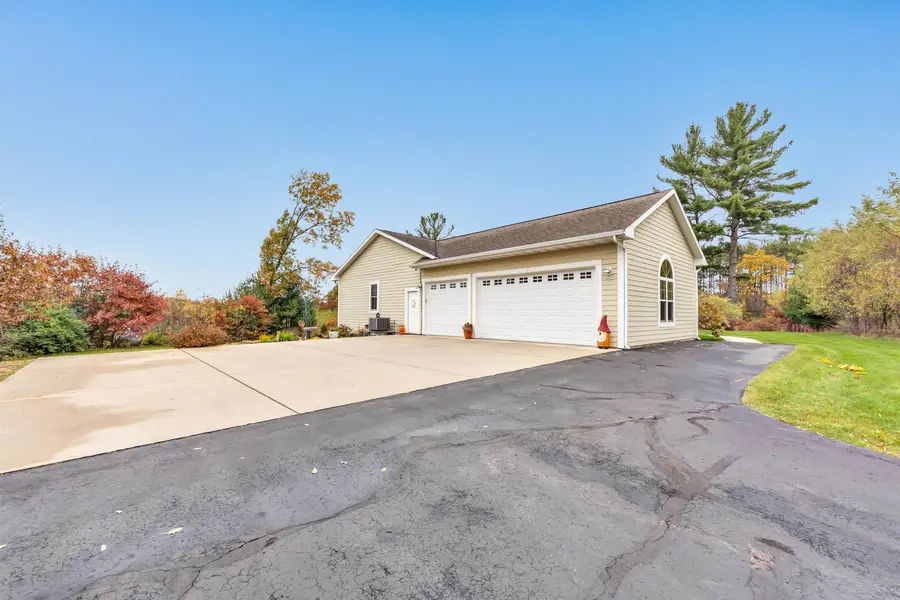 4006 Elkins Road, Amherst, WI 54406 - Image #3