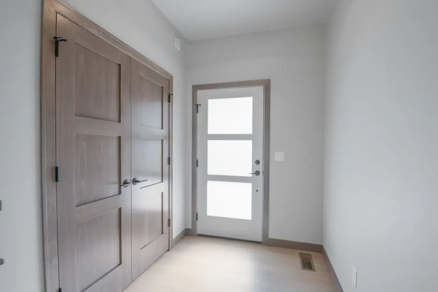 3275 Evening Star Drive, Green Bay, WI 54311 - Image #2