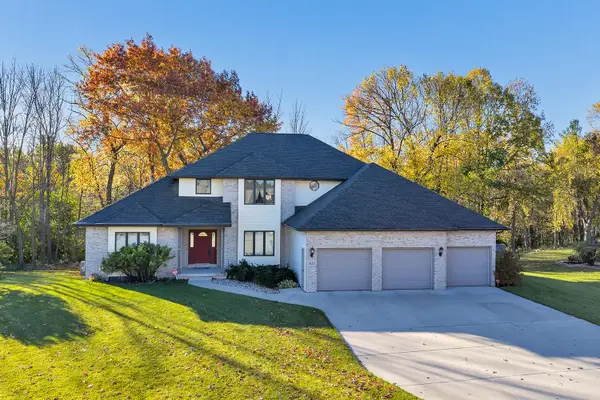 1653 Crimson Court, DE PERE, WI 54115