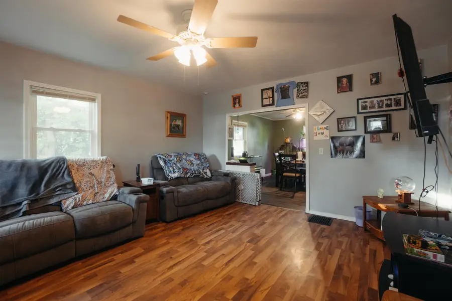 335 W 9th Street, Fond Du Lac, WI 54935 - Image #2