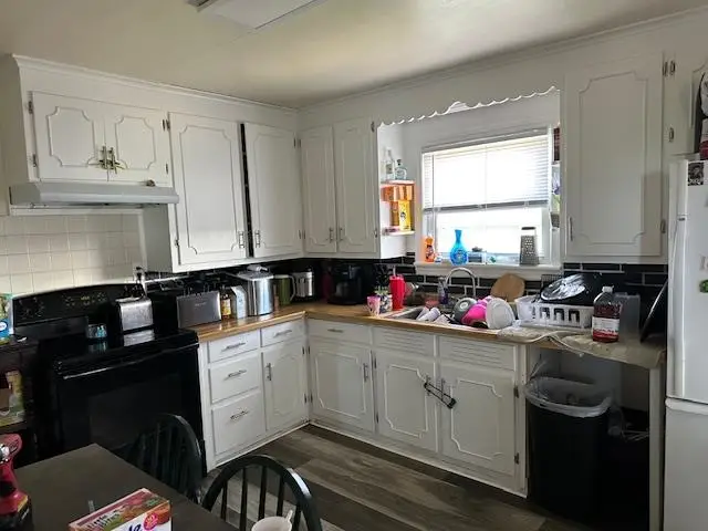 1073 Phillips Road, Green Bay, WI 54311 - Image #3