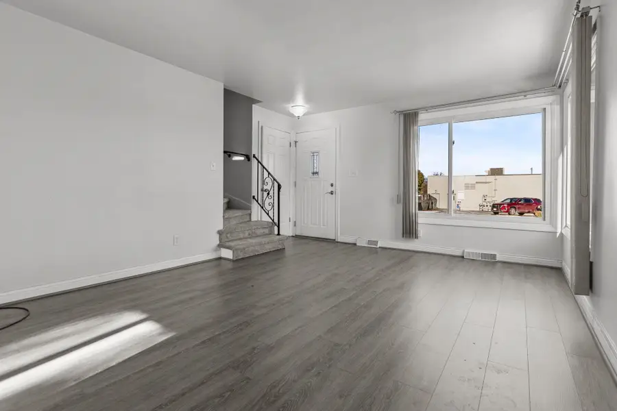 701 E Longview Drive, Appleton, WI 54911 - Image #3