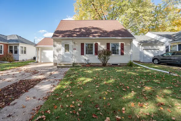 1128 Marquette Avenue, GREEN BAY, WI 54304-2418