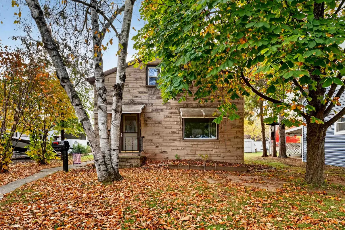 425 Klein Street, Kaukauna, WI 54130 - Image #1
