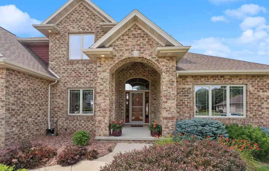 1625 Symphony Heights, Green Bay, WI 54311 - Image #2