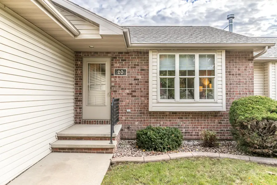 20 Spencer Village Court, Appleton, WI 54914 - Image #3