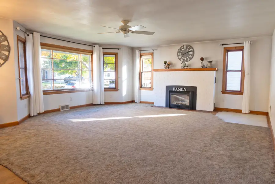 156 S James Street, Kimberly, WI 54136 - Image #2