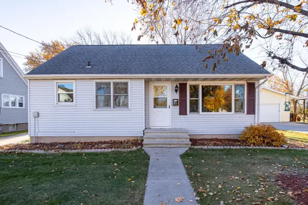 871 Plank Road, MENASHA, WI 54952