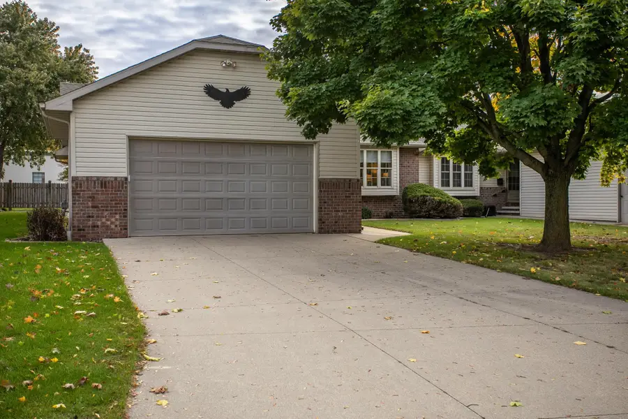 20 Spencer Village Court, Appleton, WI 54914 - Image #2