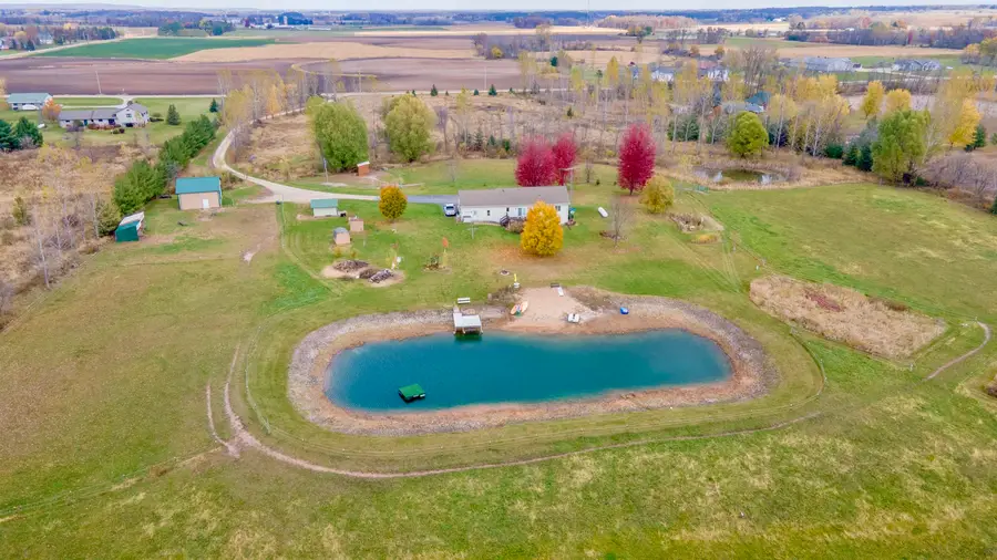 W1235 County Road X, Berlin, WI 54923 - Image #2
