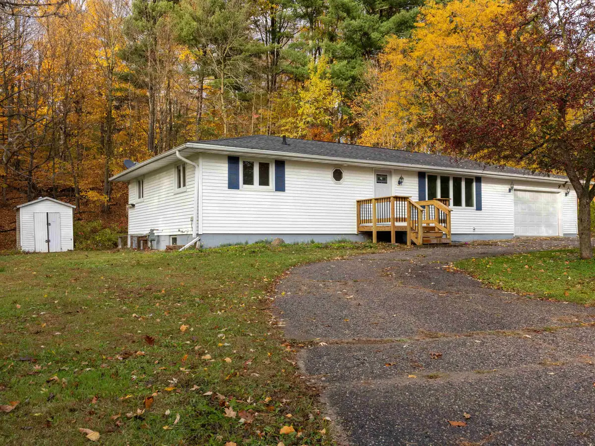 W12792 Uecker Street, Caroline, WI 54928-9633 - Image #1