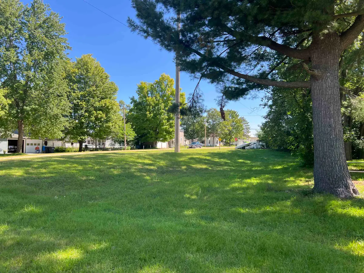 Lafayette Street #1, Shawano, WI 54166-0000 - Image #1