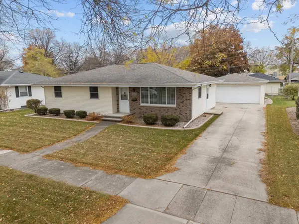 223 Paul Drive, KIMBERLY, WI 54136