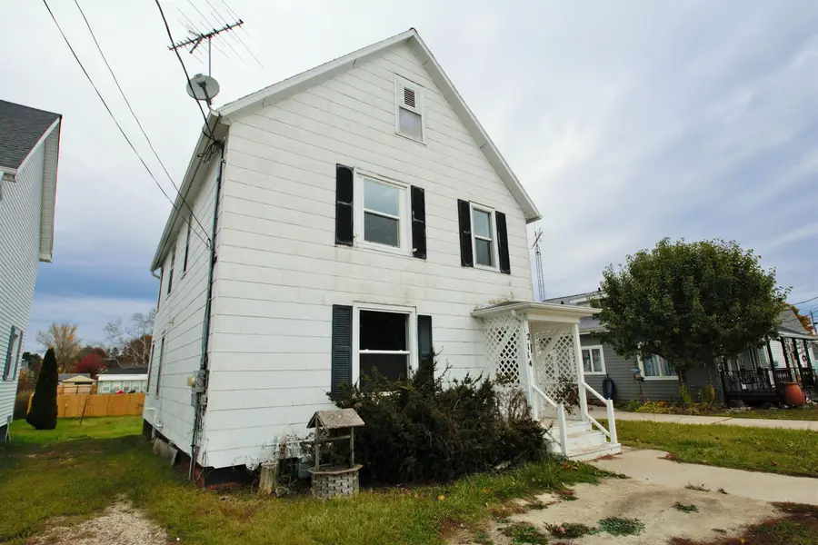 2114 10th Street, Two Rivers, WI 54241 - Image #2