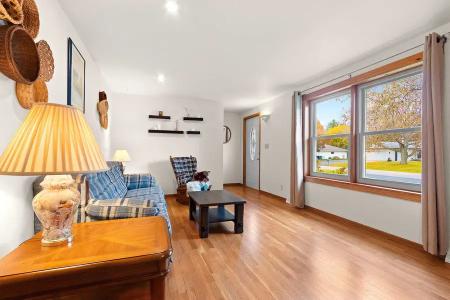 W6672 Cedar Drive, Greenville, WI 54942 - Image #3