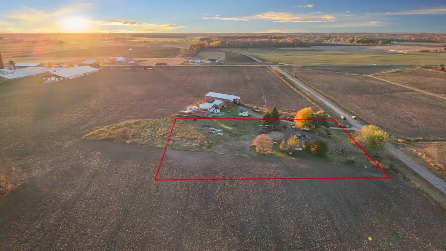 1320 Geneva Road, Hobart, WI 54115 - Image #2