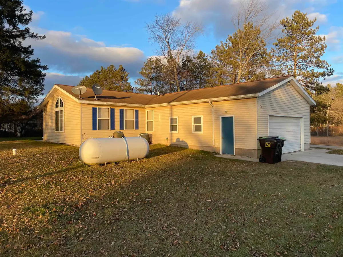 N15033 Dutton Avenue, Amberg, WI 54102 - Image #1