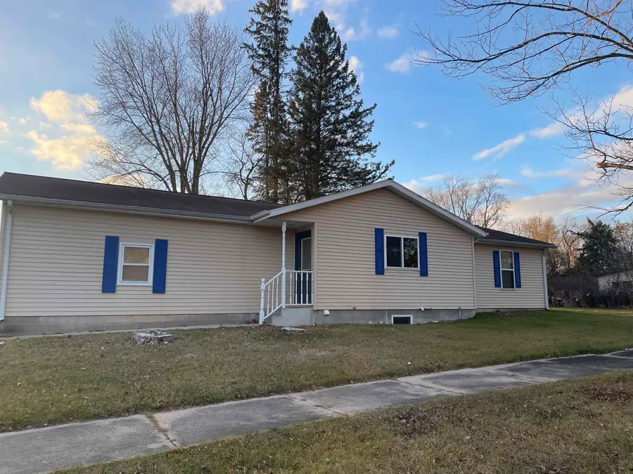N15033 Dutton Avenue, Amberg, WI 54102 - Image #3