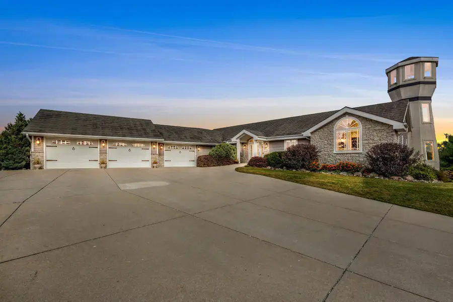 7207 Fairview Road, Denmark, WI 54208 - Image #2