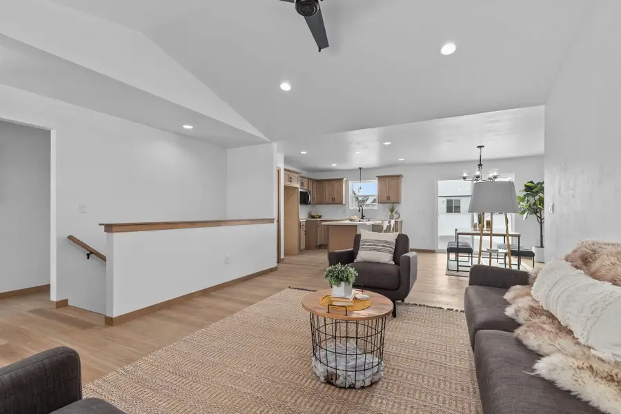 2045 Red Fox Lane, Kaukauna, WI 54130 - Image #3