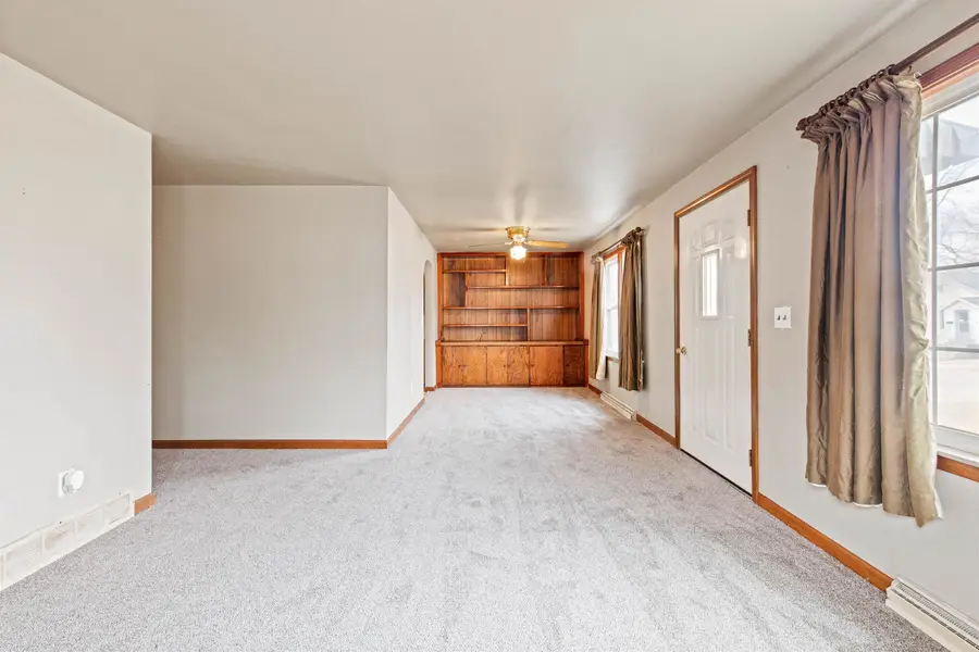 909 6th Avenue, Menominee, MI 49858 - Image #3