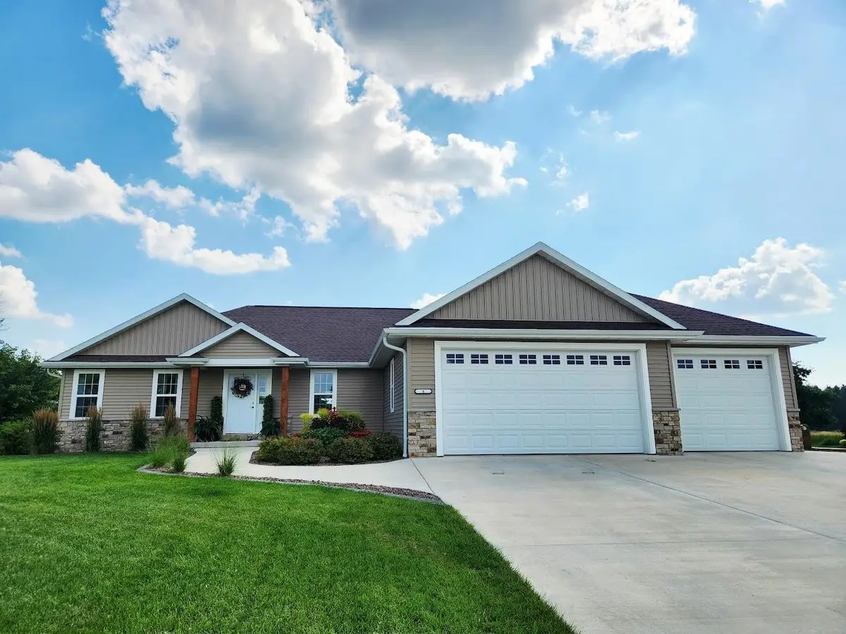 4 Mistral Court, Fond Du Lac, WI 54937-8033 - #1