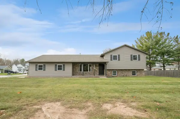 1310 Sandstone Place, GREEN BAY, WI 54313