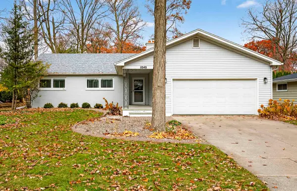 1040 E Moorpark Avenue, APPLETON, WI 54911-3460