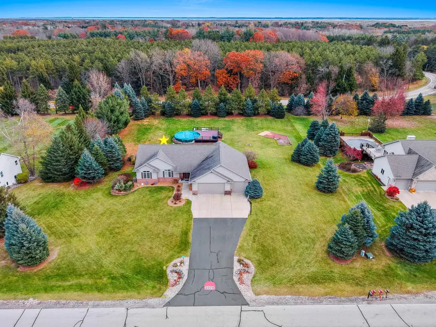 2378 Autumn Ridge Trail, Green Bay, WI 54313-7694 - Image #3