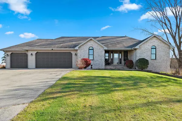 3476 Nicolet Drive, GREEN BAY, WI 54311-7204