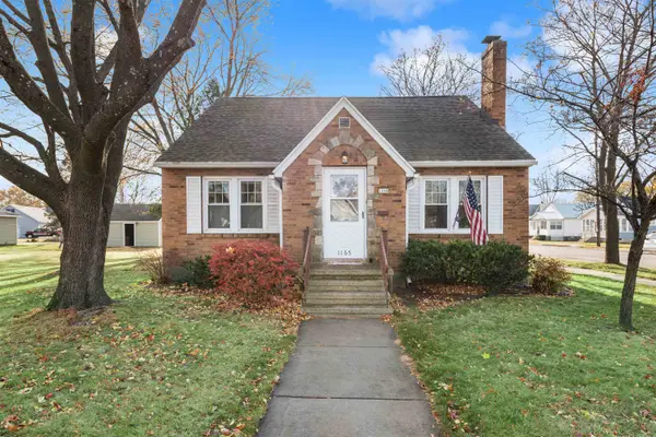 1165 Logan Avenue, MARINETTE, WI 54143