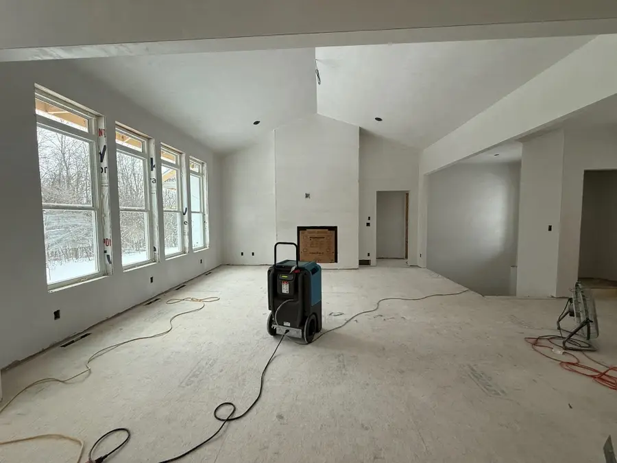 2556 N Stellita Circle, De Pere, WI 54115 - Image #3