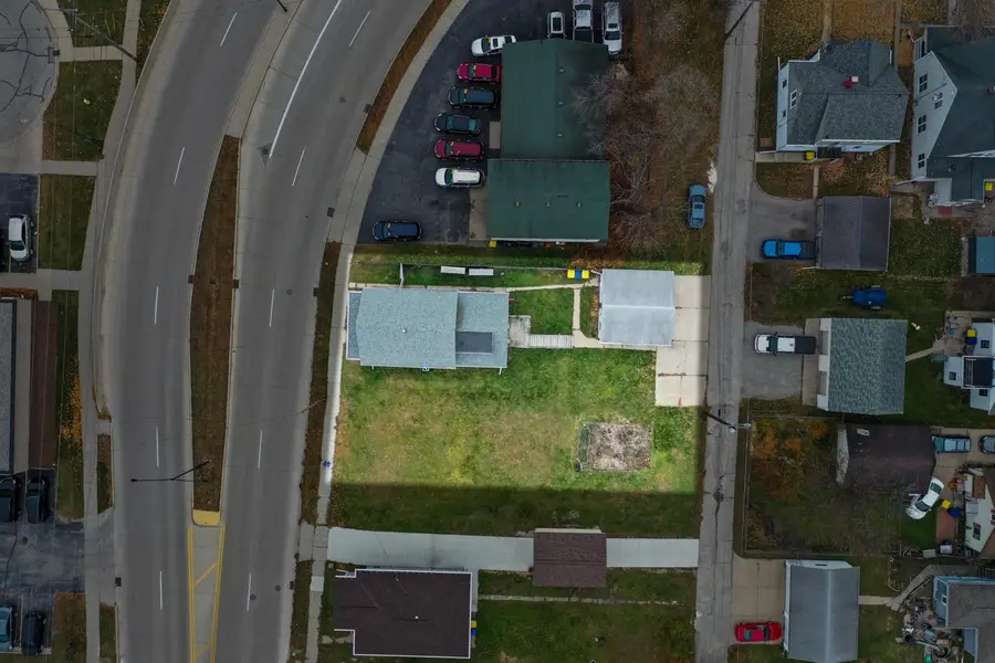 856 Mather Street, Green Bay, WI 54303-3681 - Image #2