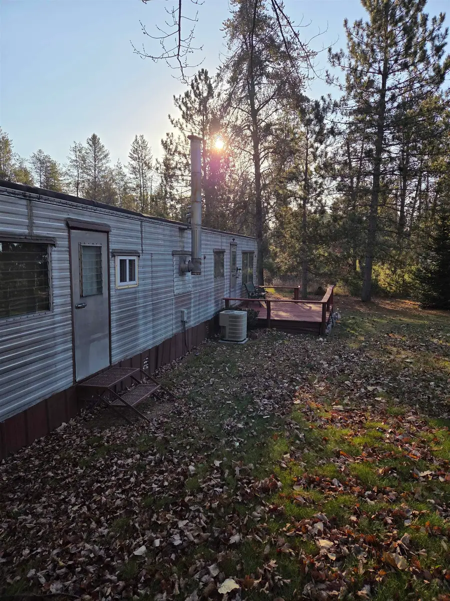 N9522 Nesters Road, Crivitz, WI 54114 - Image #2