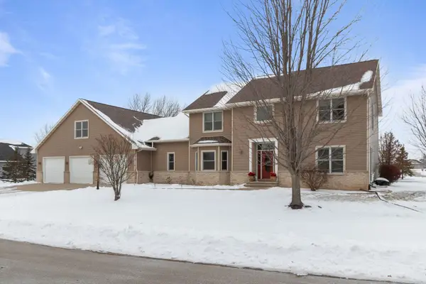 W5071 Cherrywood Court, SHERWOOD, WI 54169