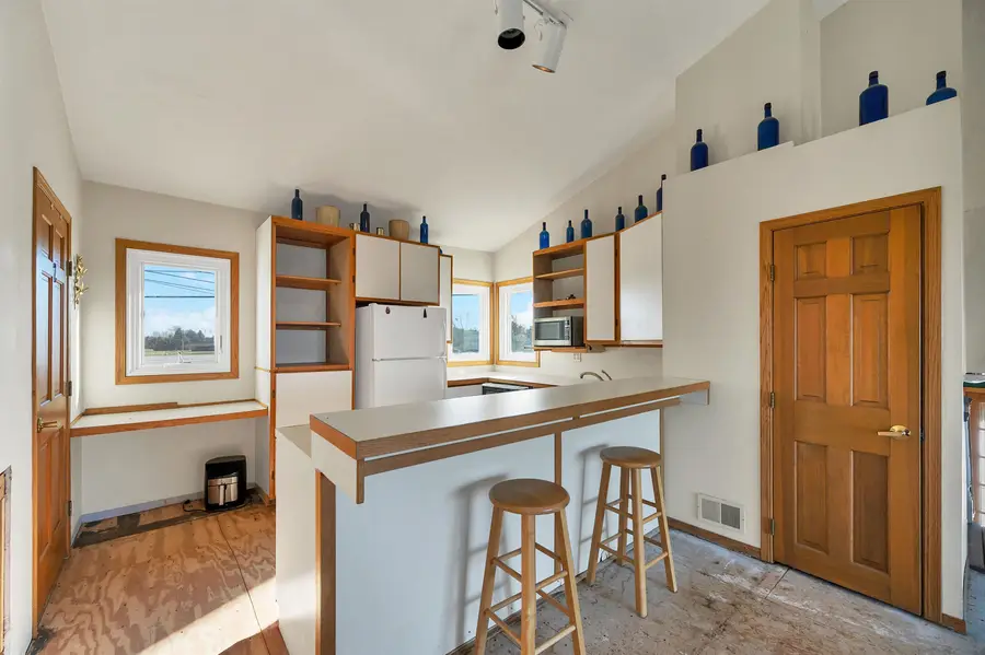 2627 Bay Settlement Road, Green Bay, WI 54311-7328 - Image #3