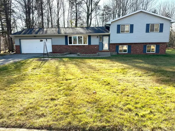 707 Mccagg Street, PESHTIGO, WI 54143