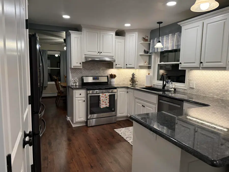 302 N Washington Street, Bonduel, WI 54107 - Image #3