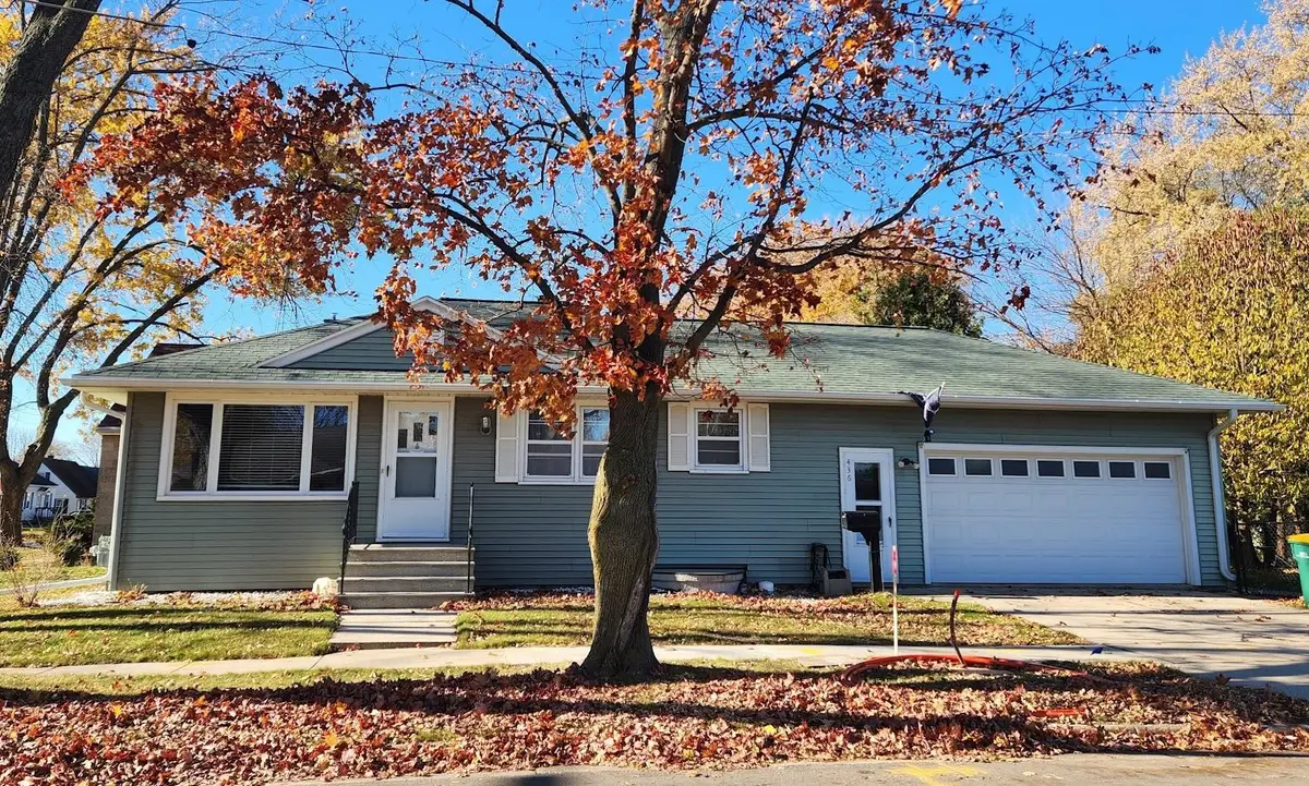 436 Roosevelt Street, Fond Du Lac, WI 54935-2558 - #1
